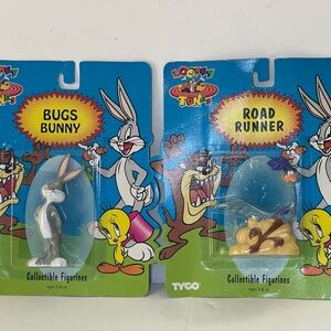 Vintage Looney Tunes Figures Figurines TYCO 1994 Lot of 2 BUGS BUNNY ROAD RUNNER
